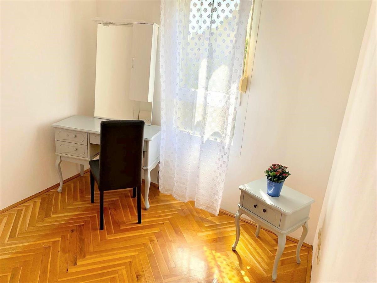 Sea Star Apartment สปลิท ภายนอก รูปภาพ